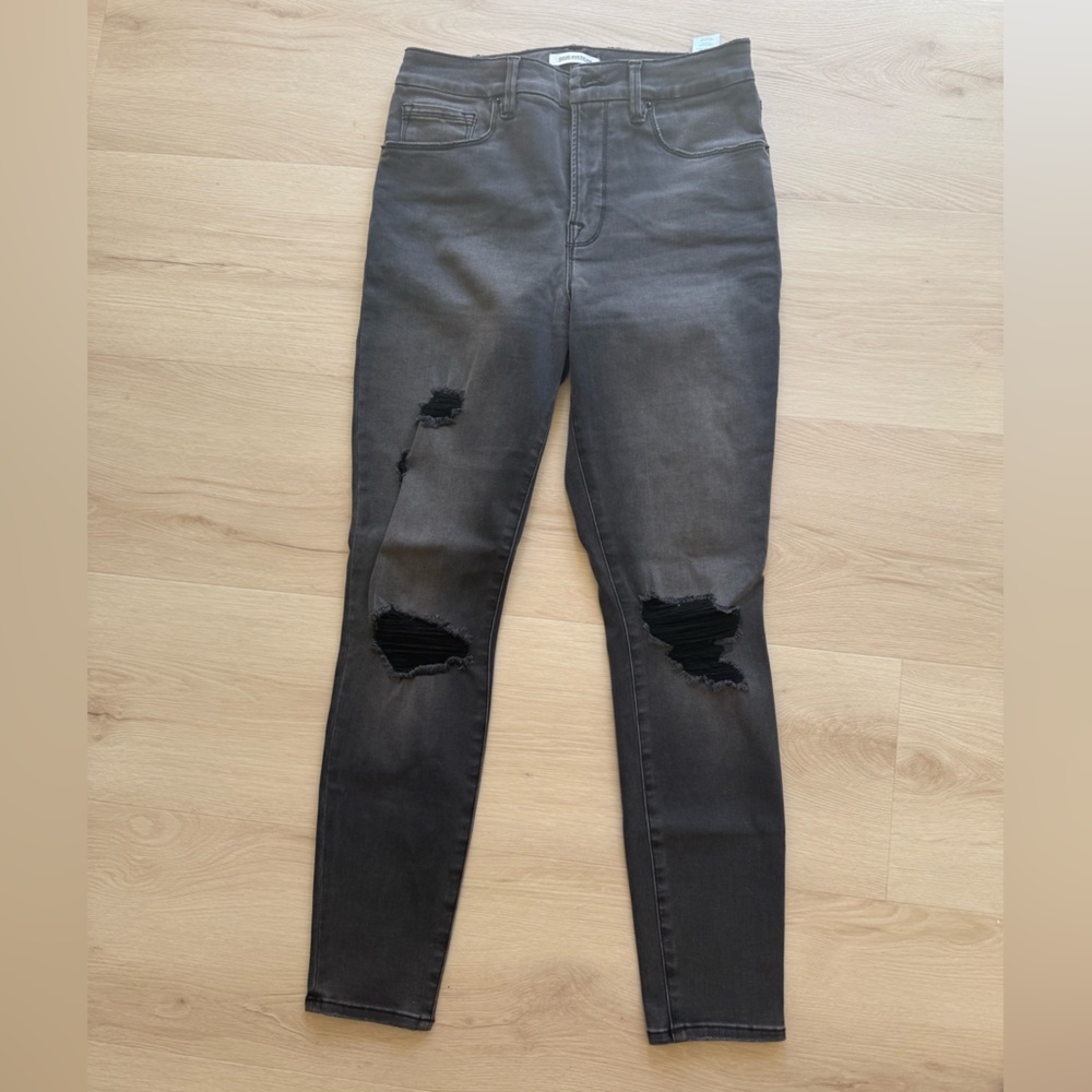 Good American Black Cropped skinny jeans size 28